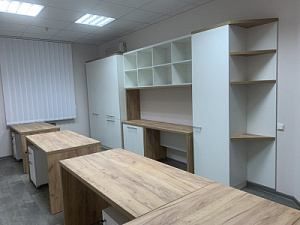 Комплект офисной мебели