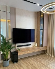 Горка с пеналом для маленькой гостиной на заказ фото мебели. Мебельный уют.